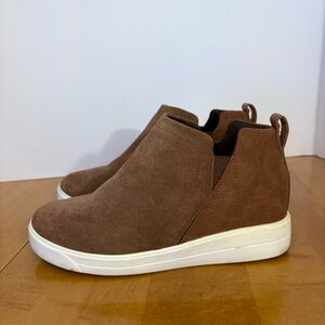 Ryka Women's Vera Wedge Sneaker Bootie 8